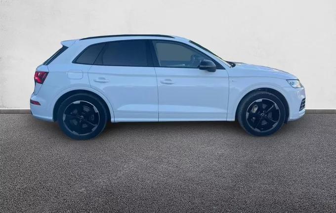 AUDI Q5 50 TDI 286 Tiptronic 8 Quattro Design Luxe extérieur côté droit 560920