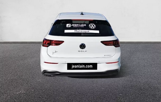 VOLKSWAGEN GOLF 1.5 eHybrid 204 DSG6 Life Plus extérieur arrière 11263