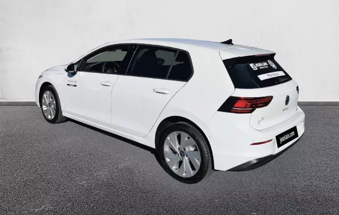VOLKSWAGEN GOLF 1.5 eHybrid 204 DSG6 Life Plus extérieur trois quart arrière gauche 11263