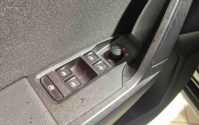 SEAT ARONA 1.0 TSI 95 ch Start/Stop BVM5 FR photo 18 2132585