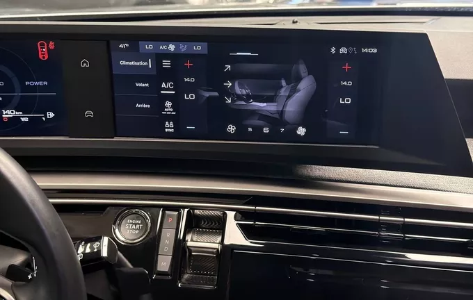 PEUGEOT 5008 Hybrid 136 e-DCS6 Allure photo 15 213479