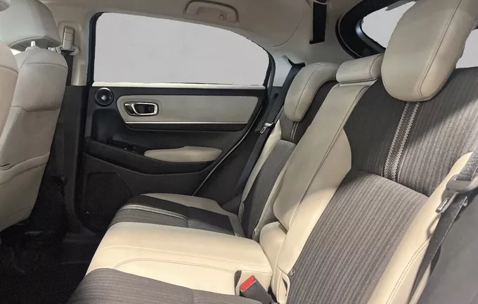 HONDA HR-V e:HEV 1.5 i-MMD Advance Style photo 17 13815