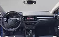 Miniature SKODA FABIA 1.0 MPI 65 ch BVM5 Ambition extérieur trois quart avant droit 2127334