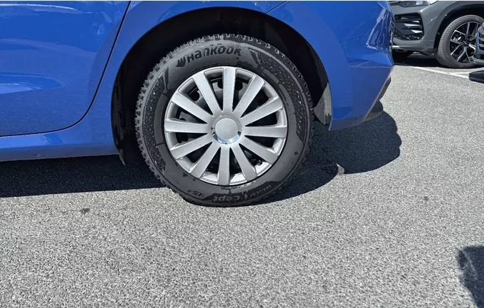 SKODA FABIA 1.0 MPI 65 ch BVM5 Ambition photo 12 2127334