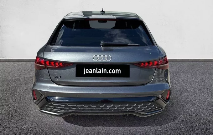 AUDI A3 Sportback TDI 150 S tronic 7 S line extérieur arrière 6495
