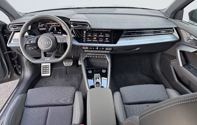 AUDI A3 Sportback TDI 150 S tronic 7 S line photo 18 6495