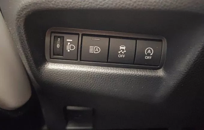 TOYOTA AYGO X 1.0 VVT-i 72 Dynamic photo 18 213635