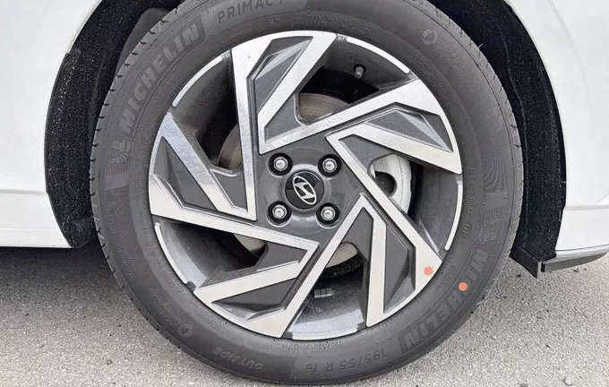 HYUNDAI I20 1.0 T-GDi 90 DCT-7 Intuitive photo 9 5998663