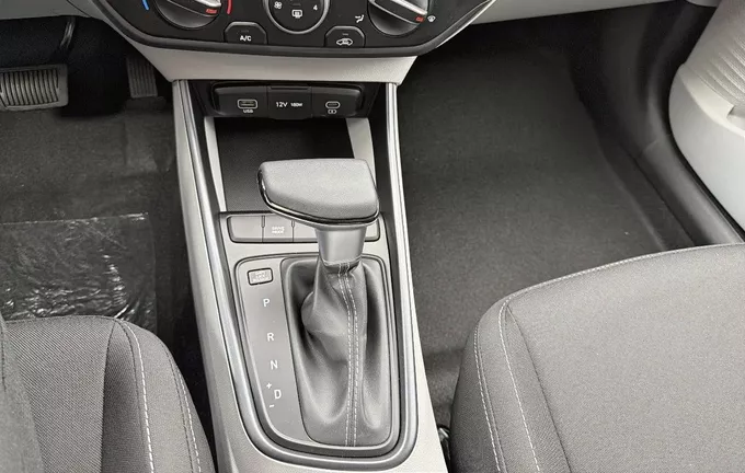 HYUNDAI I20 1.0 T-GDi 90 DCT-7 Intuitive photo 13 5998663