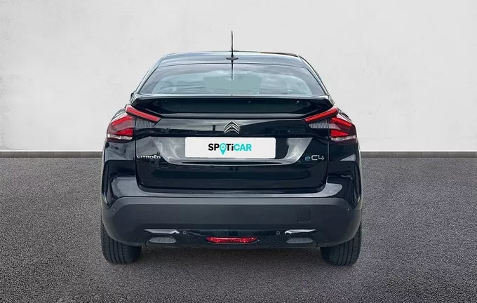 CITROEN C4 e-C4 136 ch Automatique Live extérieur trois quart arrière droit 945986