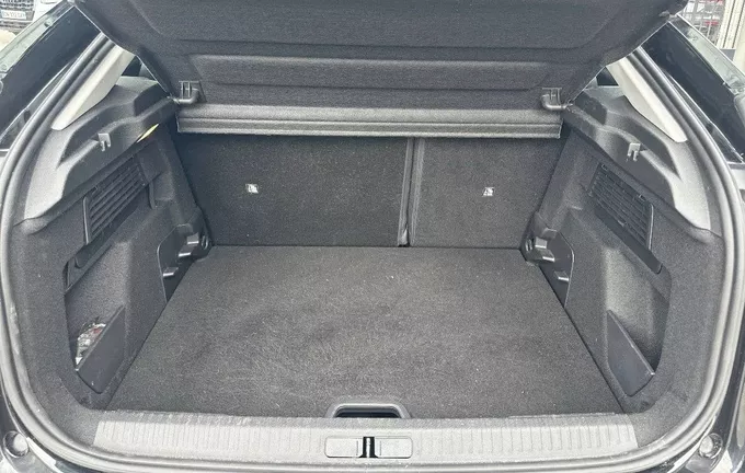 CITROEN C4 e-C4 136 ch Automatique Live extérieur arrière 945986