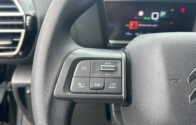 CITROEN C4 e-C4 136 ch Automatique Live photo 15 945986