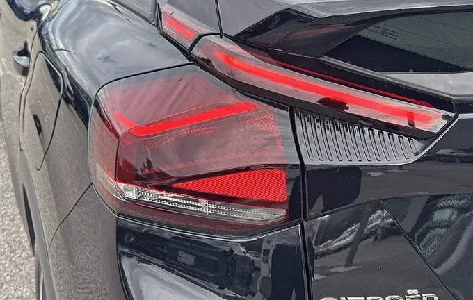 CITROEN C4 e-C4 136 ch Automatique Live photo 17 945986