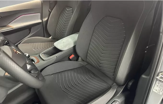 CUPRA BORN 230 ch - Batterie XL extérieur trois quart arrière droit 2129741