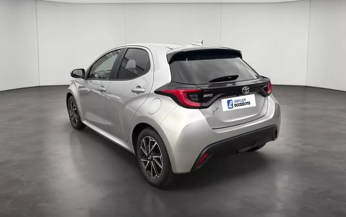 TOYOTA YARIS Hybride 116h Design extérieur trois quart arrière gauche 1103950