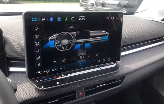 VOLKSWAGEN T-ROC 1.5 eTSI EVO2 Hybrid 116 ch DSG7 Life photo 14 6804