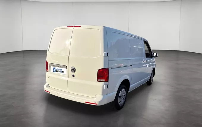 VOLKSWAGEN UTILITAIRES TRANSPORTER 6.1 VAN L1H1 2.0 TDI 150 DSG7 BUSINESS extérieur trois quart arrière droit 106324