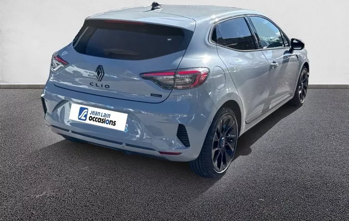 RENAULT CLIO E-Tech full hybrid 145 Esprit Alpine extérieur trois quart arrière droit 2128767