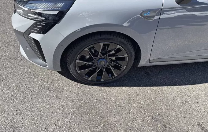 RENAULT CLIO E-Tech full hybrid 145 Esprit Alpine photo 9 2128767