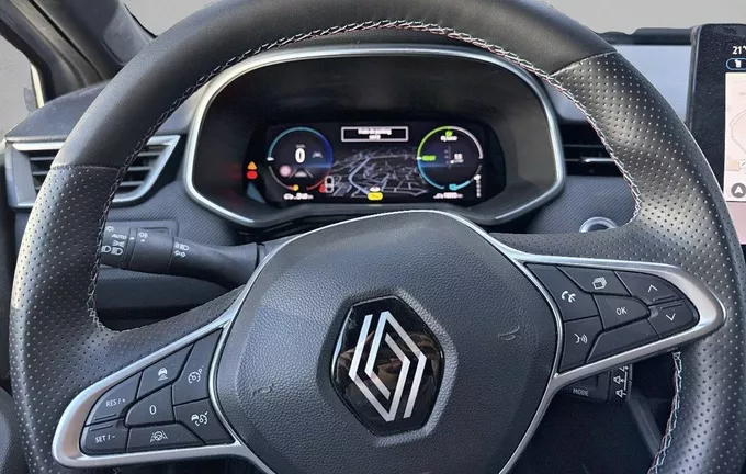 RENAULT CLIO E-Tech full hybrid 145 Esprit Alpine photo 12 2128767