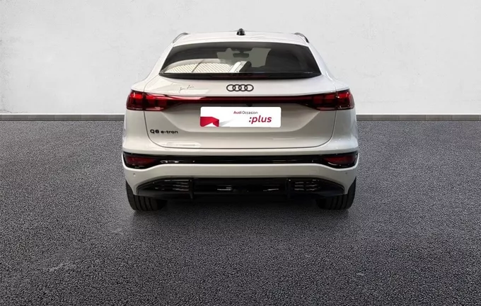 AUDI Q6 E-TRON SPORTBACK 306 ch 100 kWh performance S line extérieur arrière 9311