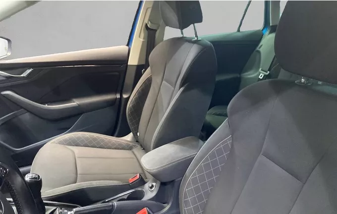 SKODA SCALA 1.5 TSI 150 ch BVM6 ACT Ambition extérieur trois quart arrière droit 2128917