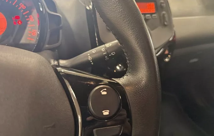 PEUGEOT 108 VTi 72ch BVM5 Style photo 12 3015252