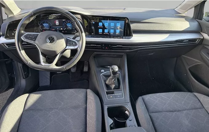 VOLKSWAGEN GOLF 2.0 TDI SCR 115 BVM6 Life 1st extérieur trois quart avant droit 2127369