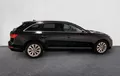 Miniature AUDI A4 Avant 35 TFSI 150 Design extérieur côté droit 2129763