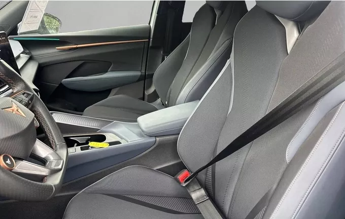 CUPRA TERRAMAR 1.5 eHybrid 272 ch DSG6 VZ extérieur trois quart arrière droit 2127838
