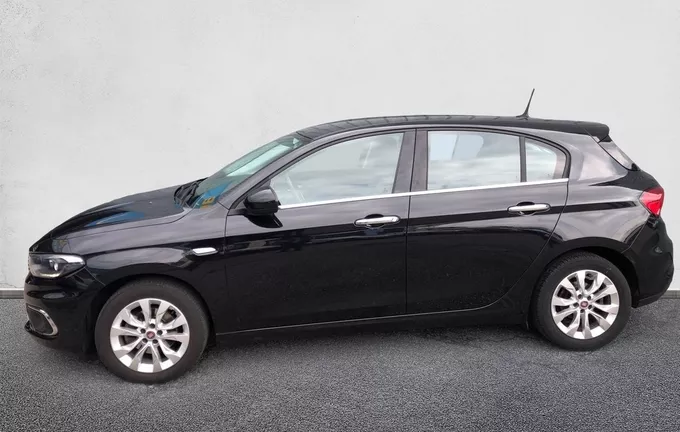 FIAT TIPO 5 Portes 1.6 MultiJet 120 ch Start/Stop Lounge extérieur côté gauche 213498