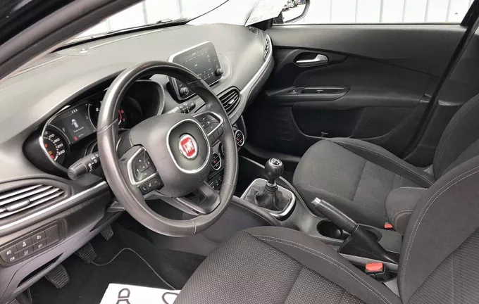 FIAT TIPO 5 Portes 1.6 MultiJet 120 ch Start/Stop Lounge photo 11 213498