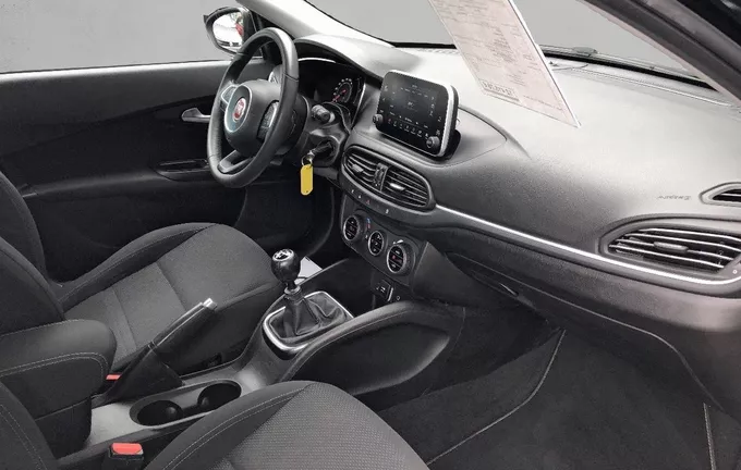 FIAT TIPO 5 Portes 1.6 MultiJet 120 ch Start/Stop Lounge photo 14 213498