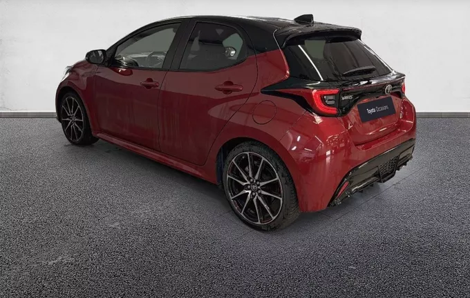TOYOTA YARIS Hybride 116h GR Sport extérieur trois quart arrière gauche 1103669