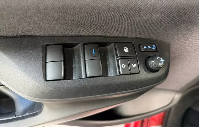 TOYOTA YARIS Hybride 116h GR Sport photo 19 1103669