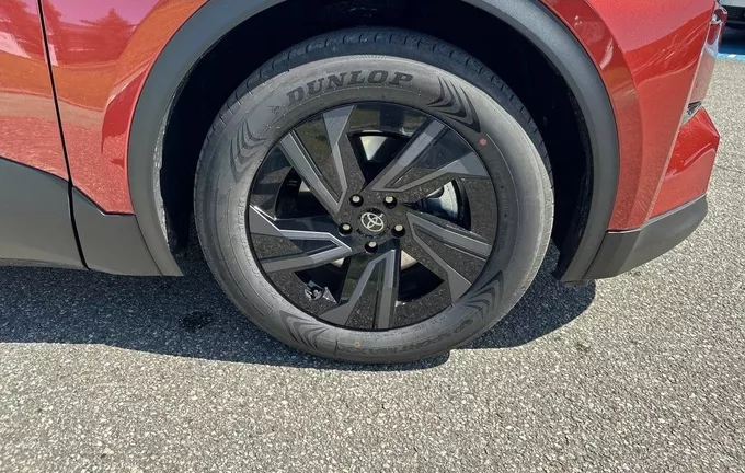 TOYOTA C-HR + Grande autonomie design photo 9 117153