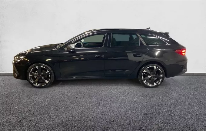 CUPRA LEON Sportstourer 1.5 eTSI Hybrid 150 ch DSG7 extérieur trois quart arrière gauche 2122308