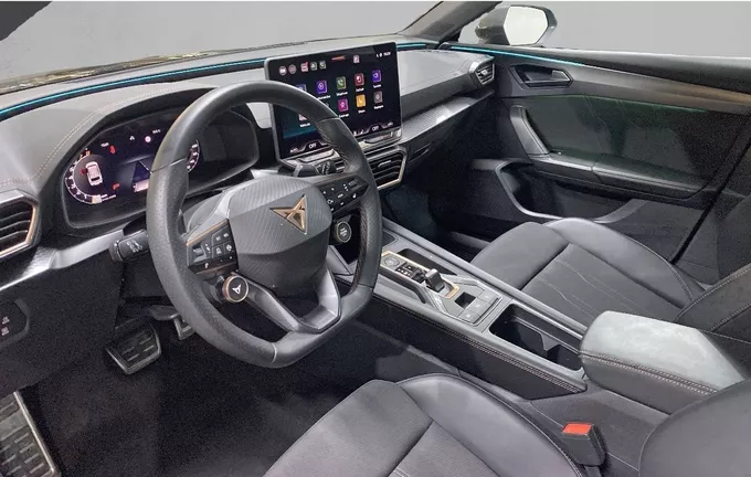 CUPRA LEON Sportstourer 1.5 eTSI Hybrid 150 ch DSG7 photo 13 2122308