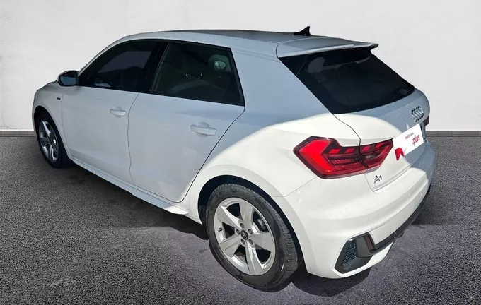 AUDI A1 Sportback 30 TFSI 110 ch S tronic 7 S Line extérieur trois quart arrière gauche 2130914
