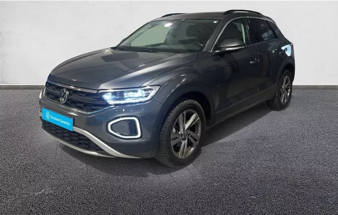 VOLKSWAGEN T-ROC 1.0 TSI 116 Start/Stop BVM6 VW Edition extérieur trois quart avant gauche 2130095