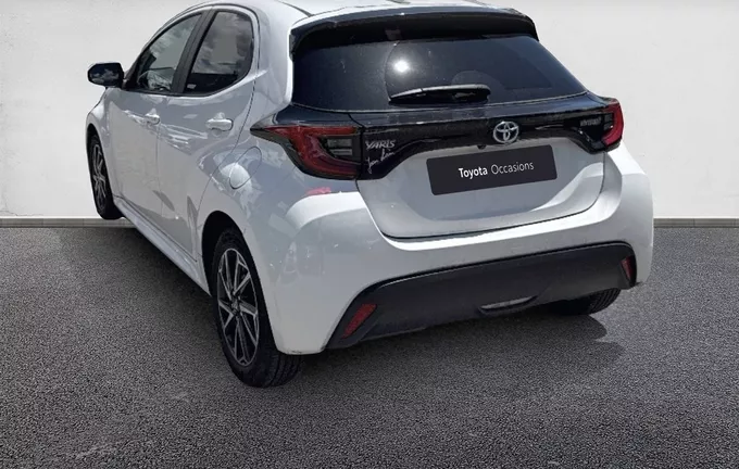 TOYOTA YARIS Hybride 116h Design extérieur trois quart arrière gauche 1103465