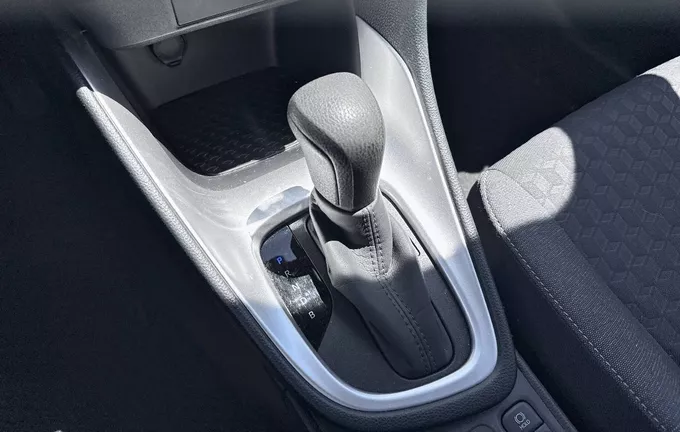 TOYOTA YARIS Hybride 116h Design photo 13 1103465
