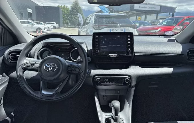 TOYOTA YARIS Hybride 116h Design photo 18 1103465