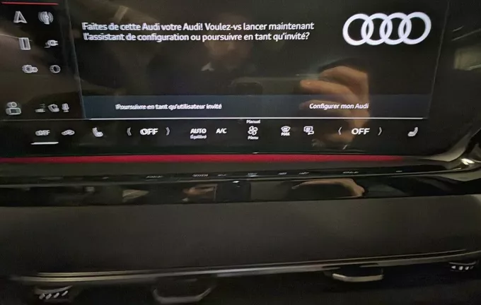 AUDI A6 Avant e-hybrid 299 ch S tronic 7 Quattro S line photo 14 8873