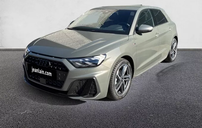 AUDI A1 Sportback 30 TFSI 116 ch S tronic 7 S Line extérieur trois quart avant gauche 1028