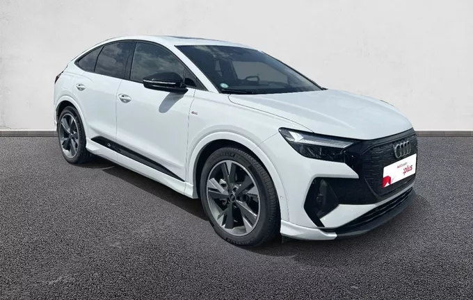 AUDI Q4 E-TRON Sportback 50 299 ch 82 kWh quattro S line extérieur trois quart avant droit 2130667