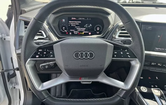 AUDI Q4 E-TRON Sportback 50 299 ch 82 kWh quattro S line photo 12 2130667