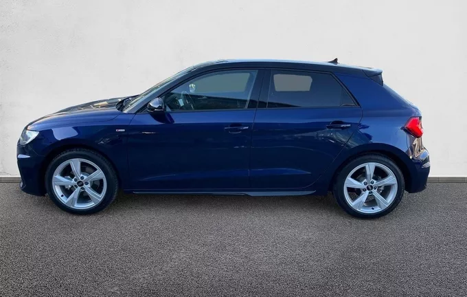 AUDI A1 Sportback 30 TFSI 116 ch S tronic 7 S Line extérieur côté gauche 9241
