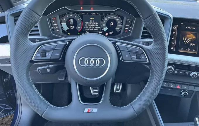 AUDI A1 Sportback 30 TFSI 116 ch S tronic 7 S Line photo 12 9241
