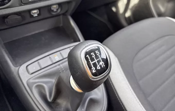 HYUNDAI I10 1.0 67 ECO Intuitive photo 13 13806